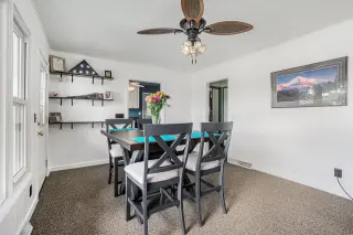 Welcome to your very own lakefront retreat on the shores of Maple Lake! thumbnail 6